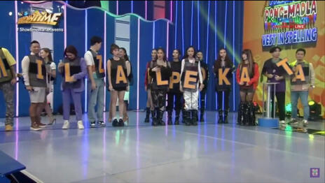 BINI plays Vest In Spelling | It&#39;s Showtime